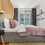 公寓 Skypark's Elite 布拉迪斯拉发